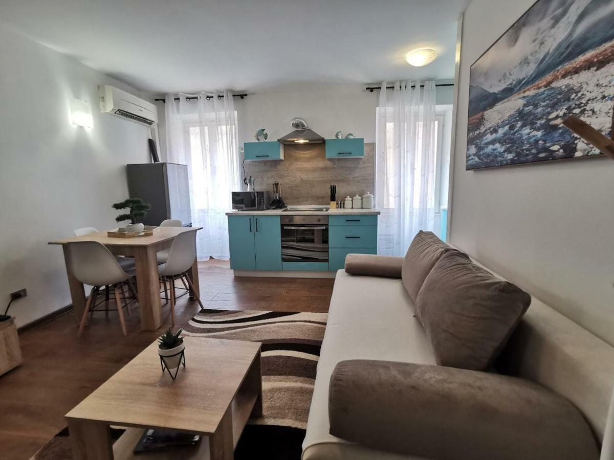 A Charming One-Bedroom Apartment In The Heart Of 'Rovinj' מראה חיצוני תמונה