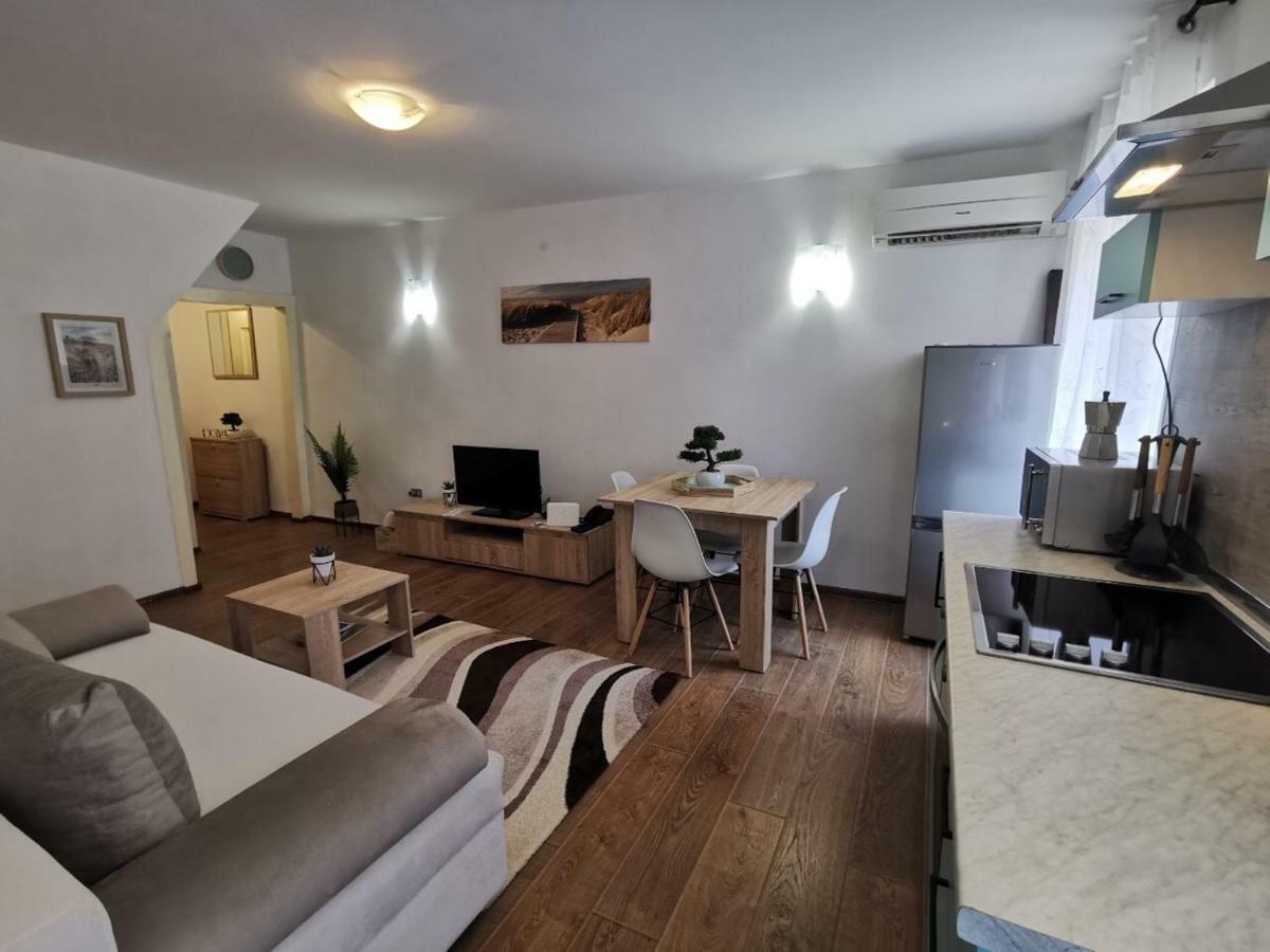 A Charming One-Bedroom Apartment In The Heart Of 'Rovinj' מראה חיצוני תמונה