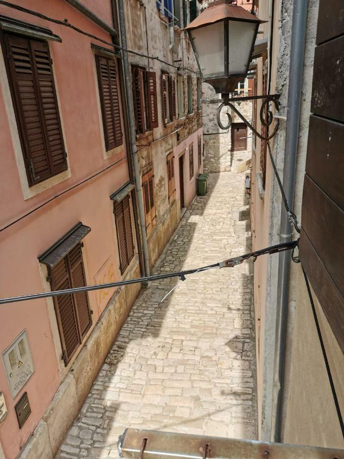 A Charming One-Bedroom Apartment In The Heart Of 'Rovinj' מראה חיצוני תמונה